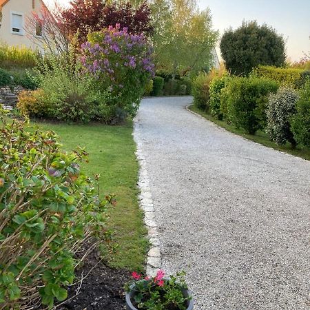 A Proximite Des Plages Normandes Cairon Exteriör bild
