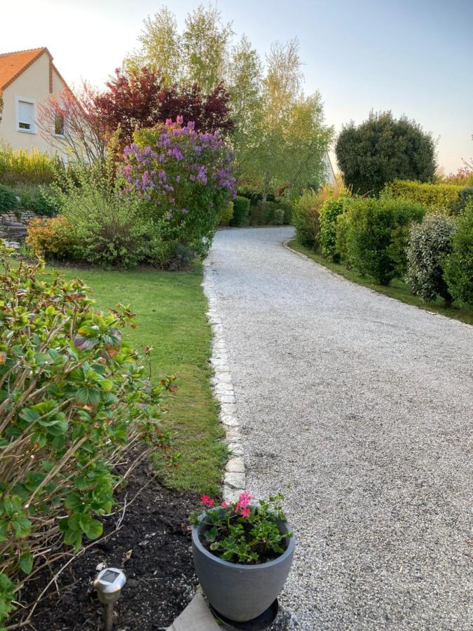 A Proximite Des Plages Normandes Cairon Exteriör bild